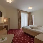 Residenz Allegra アパートホテル