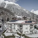 Residenz Allegra アパートホテル ゼルデン