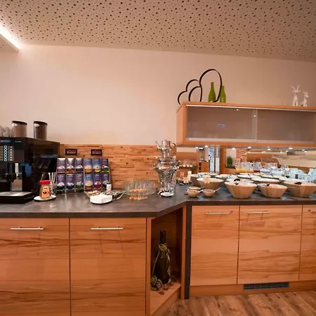 Ξενοδοχείο με διαμερίσματα Residenz Allegra