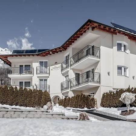 Residenz Allegra 3* זולדן