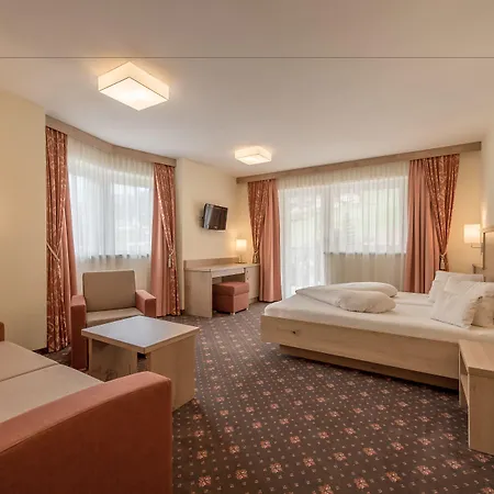 Apartahotel Residenz Allegra 3*