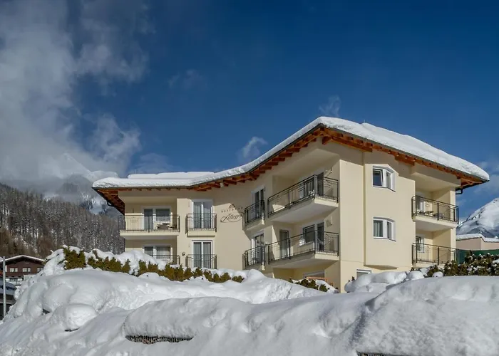 Residenz Allegra アパートホテル